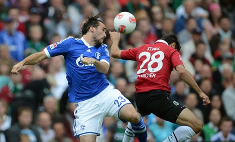 Hannover and Schalke draw as season begins