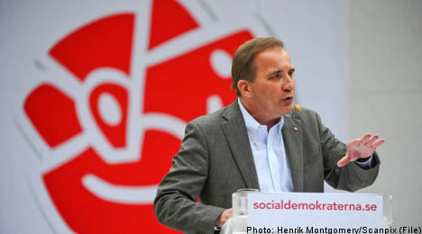 Social Democrats drop sharply in polls