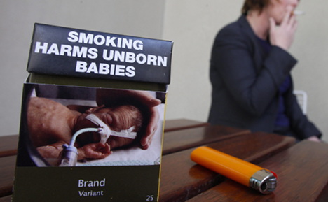 Scary photos on tobacco 'should be copied' here