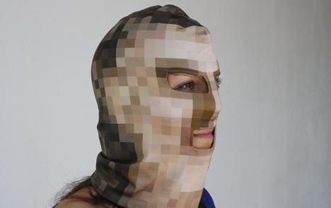 Pixelhead - the ultimate in anonymous?