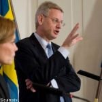 Bildt: sectarian tensions pose risk for Syria