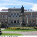 Sweden to boost foreign student scholarships
