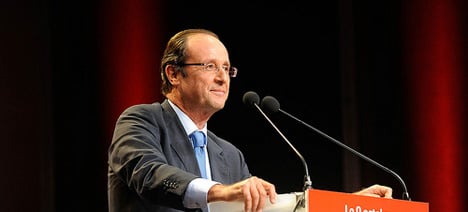 Rich face 'brunt of pain' in Hollande's budget