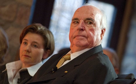 Kohl has heart surgery to tackle health problems