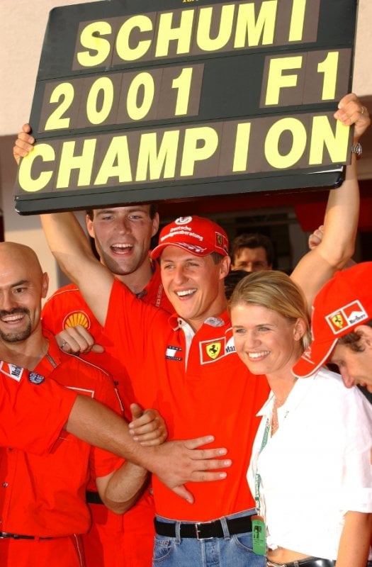 The move to Ferrari in 1996 eventually brought untold fortune for Schumi - he scooped up five world titles in a row from 2000 to 2004.Photo: DPA