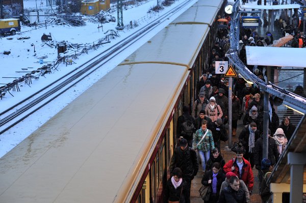 This didn't prevent transport chaos from striking, with S-Bahn services seriously delayed on SundayPhoto: DPA