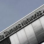 1,000 jobs teeter as Nokia Siemens venture fails