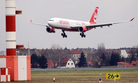 Air Berlin co-pilots paid near poverty level