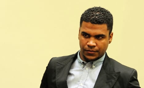 Breno, still in jail, gets Sao Paolo offer