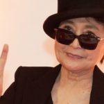 Yoko Ono receives German peace prize