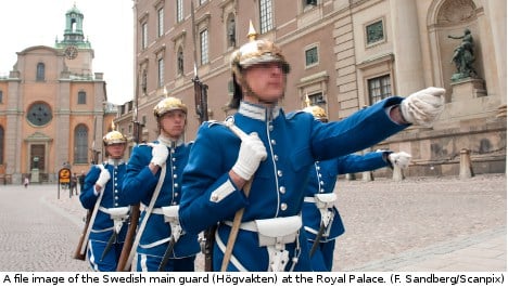 Soldier turned up drunk to guard Swedish king