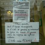 Paris teachers strike over increase to school week