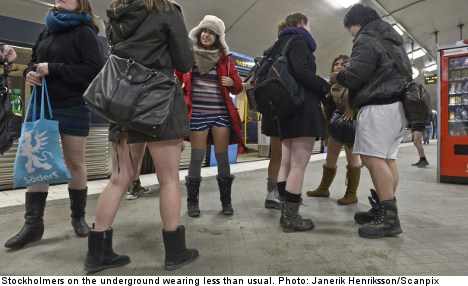 Swedes brace the chill in 'no pants' subway ride