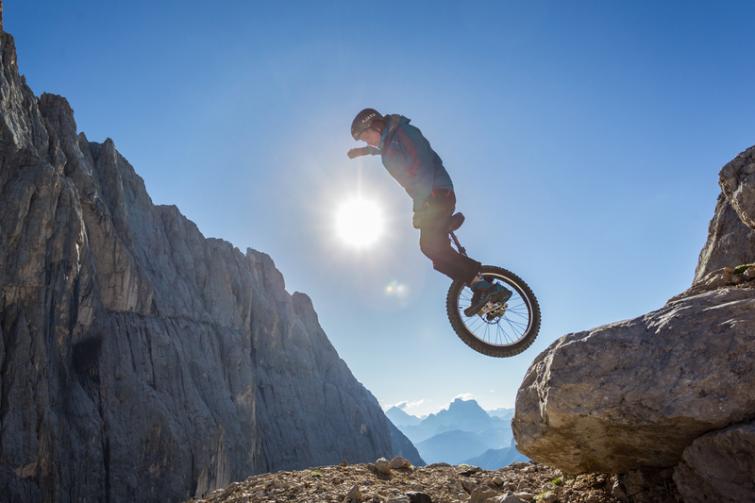 Lutz Eichholz takes a jump on his way down the Cima Obretta Orientale descentPhoto: Markus Greber/Adidas Outdoor