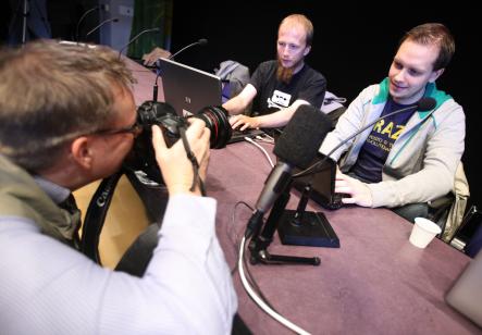 Gottfrid Svartholm Varg and Peter Sund<br>At a 2009 press conferencePhoto: Fredrik Persson/Scanpix (File)