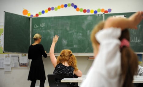 Shrinking school pays €500 for new pupils