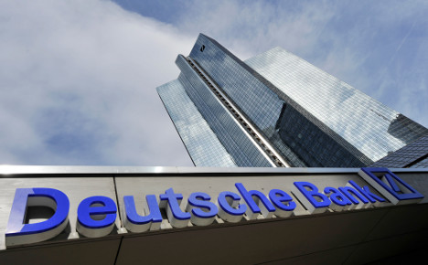 S&P puts Deutsche Bank on negative rating watch