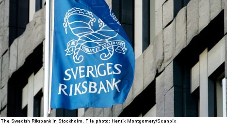 Riksbank holds interest rate at one percent