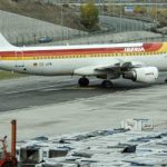 Teen gatecrashers trash plane at Madrid airport