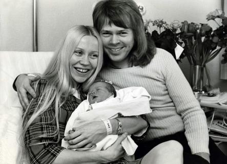 Agnetha Fältskog and Björn Ulvaeus with their newborn daughter, 1973Photo: Svenskt pressfoto/Scanpix