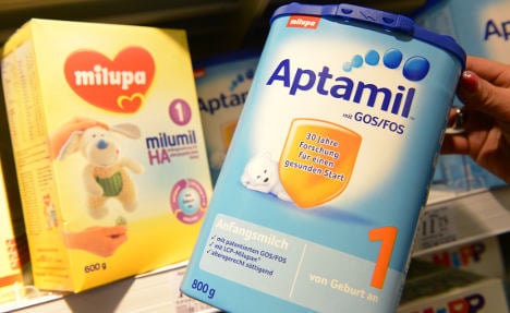 Baby formula rationed as parents panic