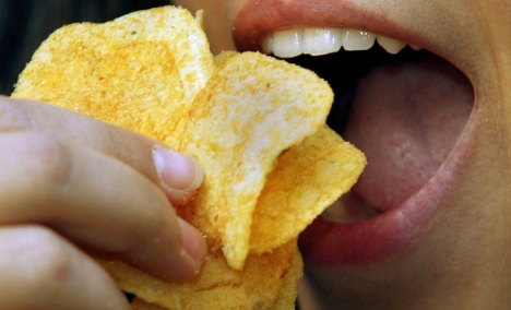 Scientists to crunch crisp craving mystery