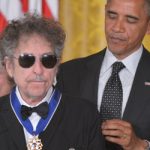 Bob Dylan not fit for French award: Le Pen