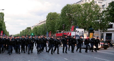 Police on alert for Paris gay marriage protest