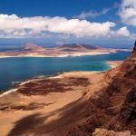‘Funny’ rock fights to be eighth Canary Island
