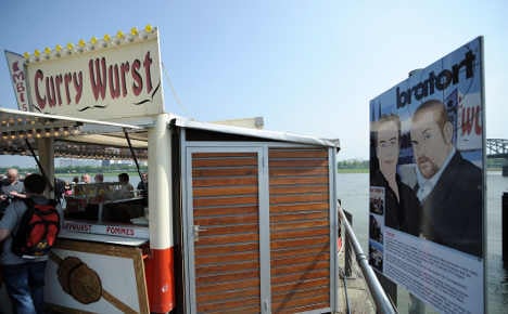 Detectives' beloved sausage kiosk re-opens