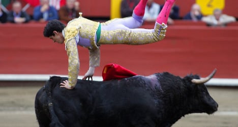 Bullfighter video shakes up 'staid' stereotypes