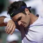 Tsonga knocks Federer from French Open