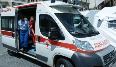 Ambulance crew attacked after road-rage killing