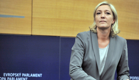 Committee backs lifting Le Pen immunity