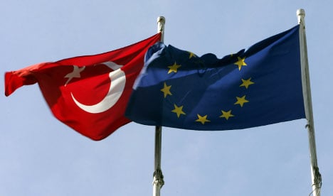 Germany compromises over Turkey EU bid