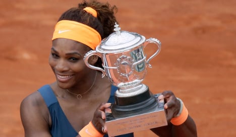 Serena Williams claims French Open title