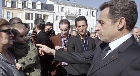 Sarkozy ‘does not change baby’s nappies’: Bruni