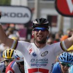 Tour de France stage 13: Cavendish strikes back