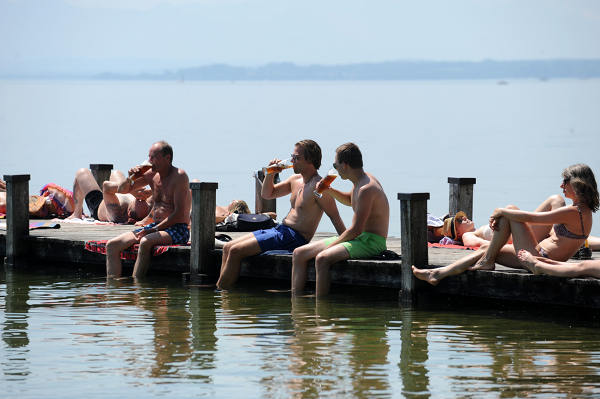 Drinking outdoors<br>Beer gardens are great, and often one of the first things people connect with Germany. But why pay premium prices when, in most of the country's parks, you can wile away an evening with a supermarket-bought six pack, legally? Prost! Photo: DPA
