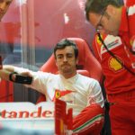 Fernando Alonso laughs off Red Bull rumours
