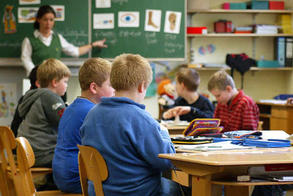 <b>Teach English:</b> Native English speakers are always sought after in Germany. If you work at a school you are likely to have an early start but also an early finish giving you plenty of free time. Photo: DPA