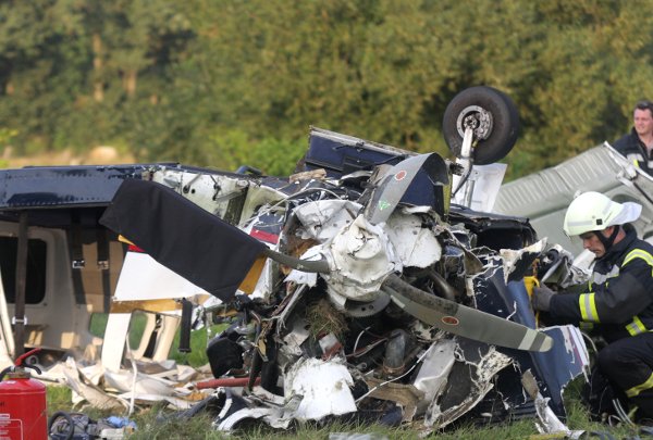 The remains of a light aircraft which crashed near Dortmund on Tuesday afternoon killing five people including a child.Photo: DPA