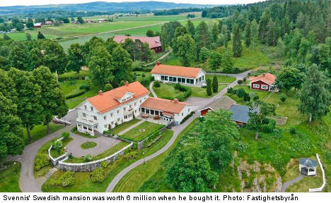 Svennis to sell 'haunted' Swedish mansion