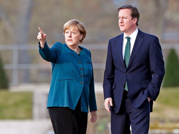 It will affect the future direction of the EU <br>The election could have a major impact on the future make-up and orientation of the EU.  If re-elected, Merkel hopes to slim down the EU bureaucracy. Together with UK Prime Minister David Cameron, Merkel would like to reduce the number of European commissioners and give member states more control over who can access benefits in their countries.Photo: DPA