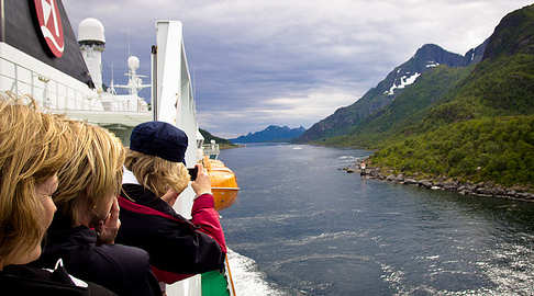 Sami call for their own coastal ferry