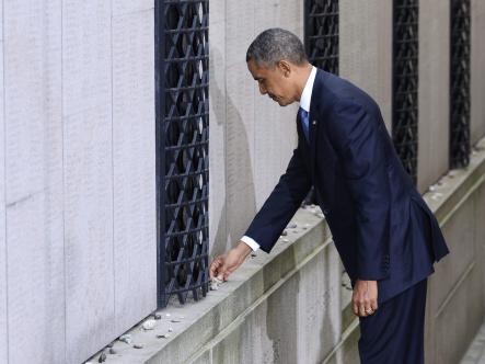Obama on Raoul Wallenberg:<br>"Days such as this are a time of reflection — an occasion to consider not just our relationship with God, but our relationship with each other as human beings. And we're reminded of our basic obligations: to recognize ourselves  in each other; to treat one another with compassion; to reach out to the less fortunate among us; to do our part to help repair our world. These values are at the heart of the great partnership between Sweden and the United States."Photo: Claudio Bresciani/Scanpix (Obama at the Great Stockholm Synagogue)