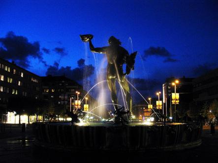 Statue of Poseidon at Götaplatsen.Photo: Flickr/Stuart Chalmers
