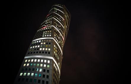 The famous Turning Torso by night.Photo: Anders Printz/Flickr