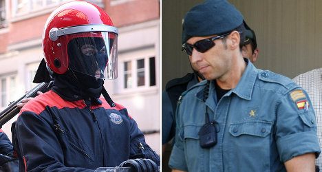 Police see red over costly uniform mix-up