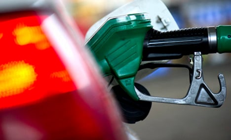 Driver fuel price database to break cartel hold